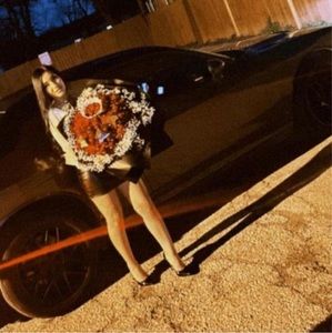 Meet your Posher, Fatima